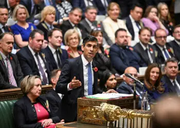 Primer Ministro de UK Anuncia Elecciones Anticipadas