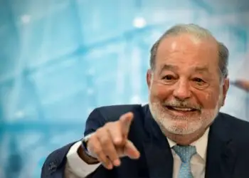 Carlos Slim Adquiere Campos Petroleros en México