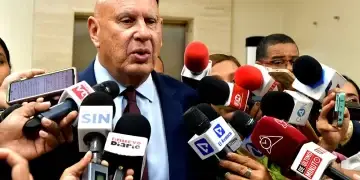 Debate sobre Referéndum para Reforma Constitucional: ¿Una Estrategia Política o Necesidad Legal?