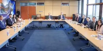 El Banco Central y el Ministerio de Hacienda Presentan Perspectivas Positivas a Standard & Poor’s,