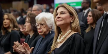 ¿Carolina Mejía Insinúa Candidatura Presidencial?