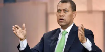 La Advertencia de Guido Gómez Mazara a Paliza: ¿Un Llamado a la Autocrítica Dentro del PRM?