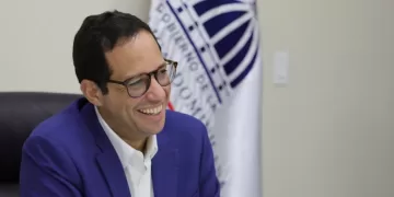 Sigmund Freund Dice Defenderá Donde Quiera Medida Sobre el Pago de Electricidad