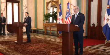 Durante una rueda de prensa encabezada por el presidente Luis Abinader, el secretario de Estado de EE.UU., Marco Rubio - DIARIO FINANCIERO RD