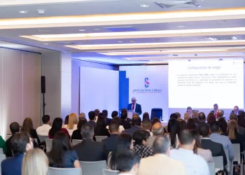 Celebración de asamblea ACAP 2025 vía DIARIO FINANCIERO