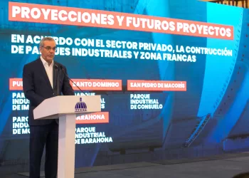 Abinader Detalla Avances en Titulación y Gestión del Patrimonio Estatal