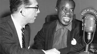 Willis-Conover-Louis-Armstrong-Voice-of-America-1955