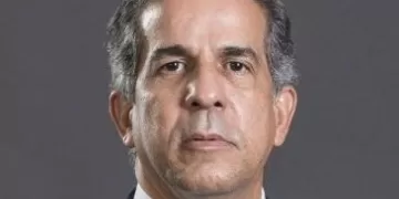 Abogado de Antonio Espaillat Niega Intención de Transferir Activos