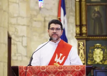 Iglesia Católica Critica Crisis Nacional Durante Sermón de Las Siete Palabras