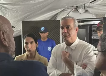 Raquel Arbaje: Gobernadora Llamó a Abinader Atrapada en Jet Set