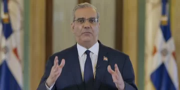 Abinader anuncia 15 medidas para frenar la migración irregular