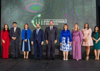 República Dominicana Lanza Guía de Bonos Temáticos con Apoyo de Asociación de Bancos