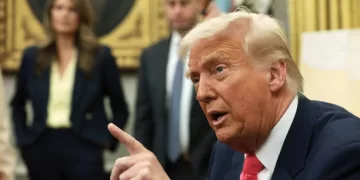 Trump Pide Cambios Sutiles al T-MEC y Aranceles Más Rigurosos