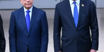 Luis Abinader y Danilo Medina