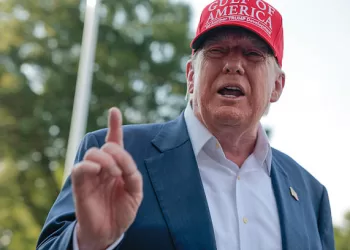 Trump Amenaza Con Arancel Del 10% a Países Que Respalden a los BRICS