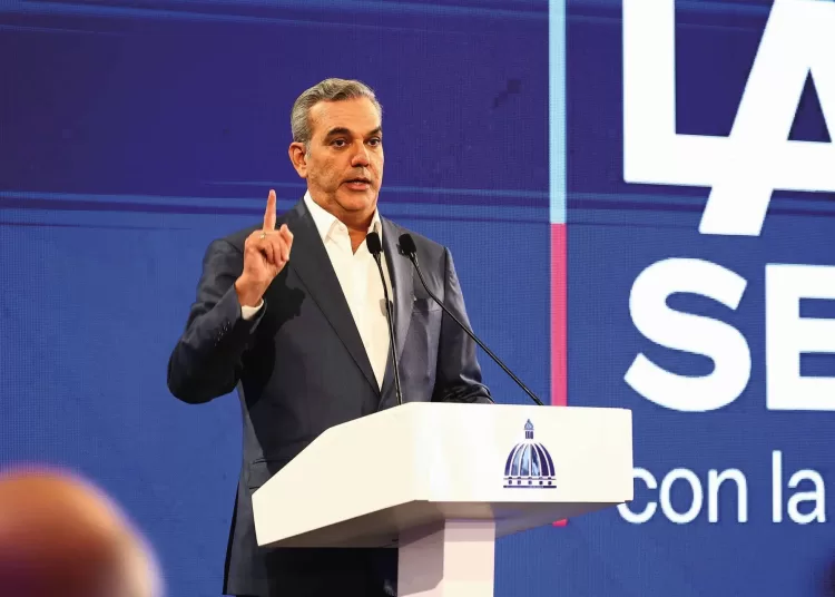 Abinader Advierte Consecuencias por Apagón en el Aeropuerto Las Américas