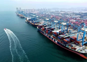 China Impone Tarifas Portuarias Especiales a Barcos de EE.UU.