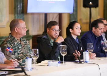 Tormenta Melissa Mantiene Lluvias Intensas y Comportamiento Errático