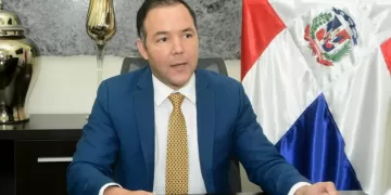 Johnny Pujols Advierte Retrocesos con el PRM y Apuesta por Renacer del PLD