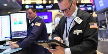 Wall Street Sube Impulsado Por Expectativa De Resultados Récord De Nvidia