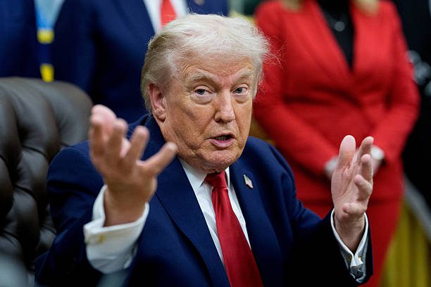 Trump Enfurece Por Acercamiento China-Canadá Y Amenaza Con Aranceles Totales