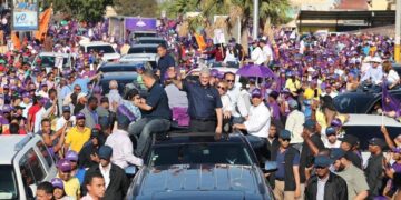 Gonzalo Castillo en caravana