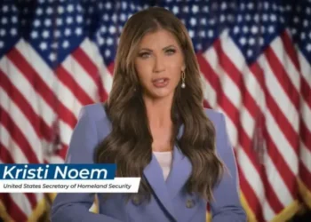 Trump destituye a Kristi Noem del Departamento de Seguridad Nacional