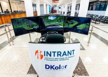 Más De 400 Empleados De Dekolor Son Despedidos Por WhatsApp