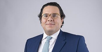 Enmanuel Cedeño-Brea Gana Premio De Toronto Centre