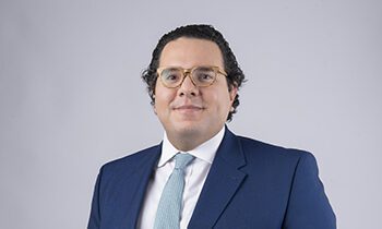 Enmanuel Cedeño-Brea Gana Premio De Toronto Centre