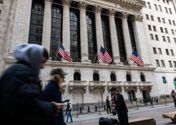 Wall Street Cierra En Rojo Por Crisis En El Estrecho De Ormuz